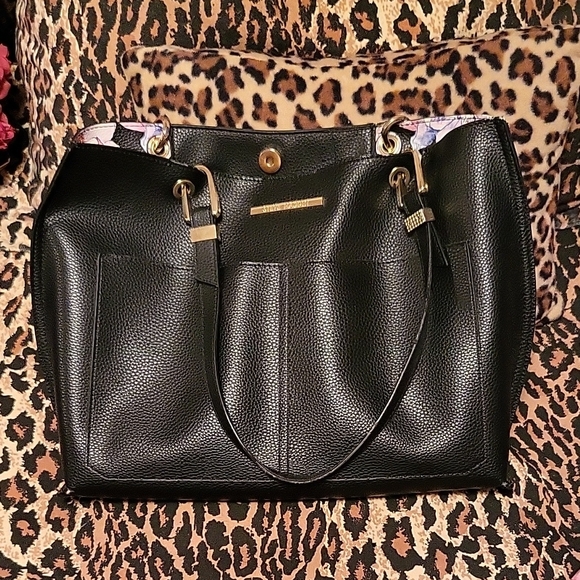 Steve Madden Black Vegan Leather Tote Bag with Floral Clutch/Cosmetic Pouch - Picture 2 of 16